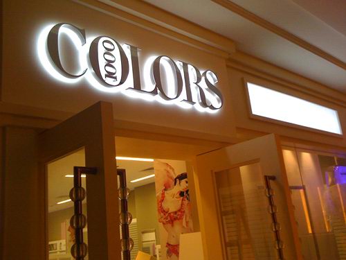 精品不（bú）鏽鋼背發光（guāng）字